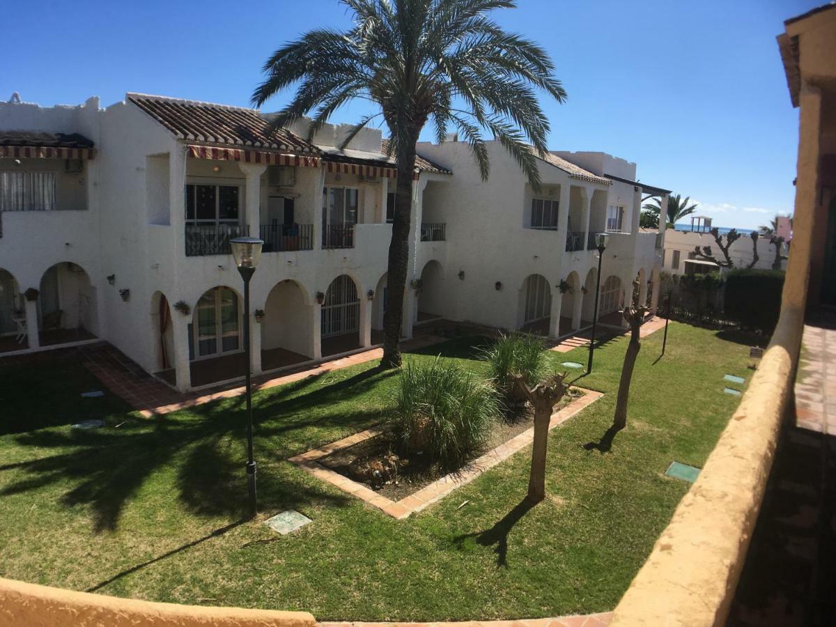 Rio Marina Apartment Нерха Екстериор снимка