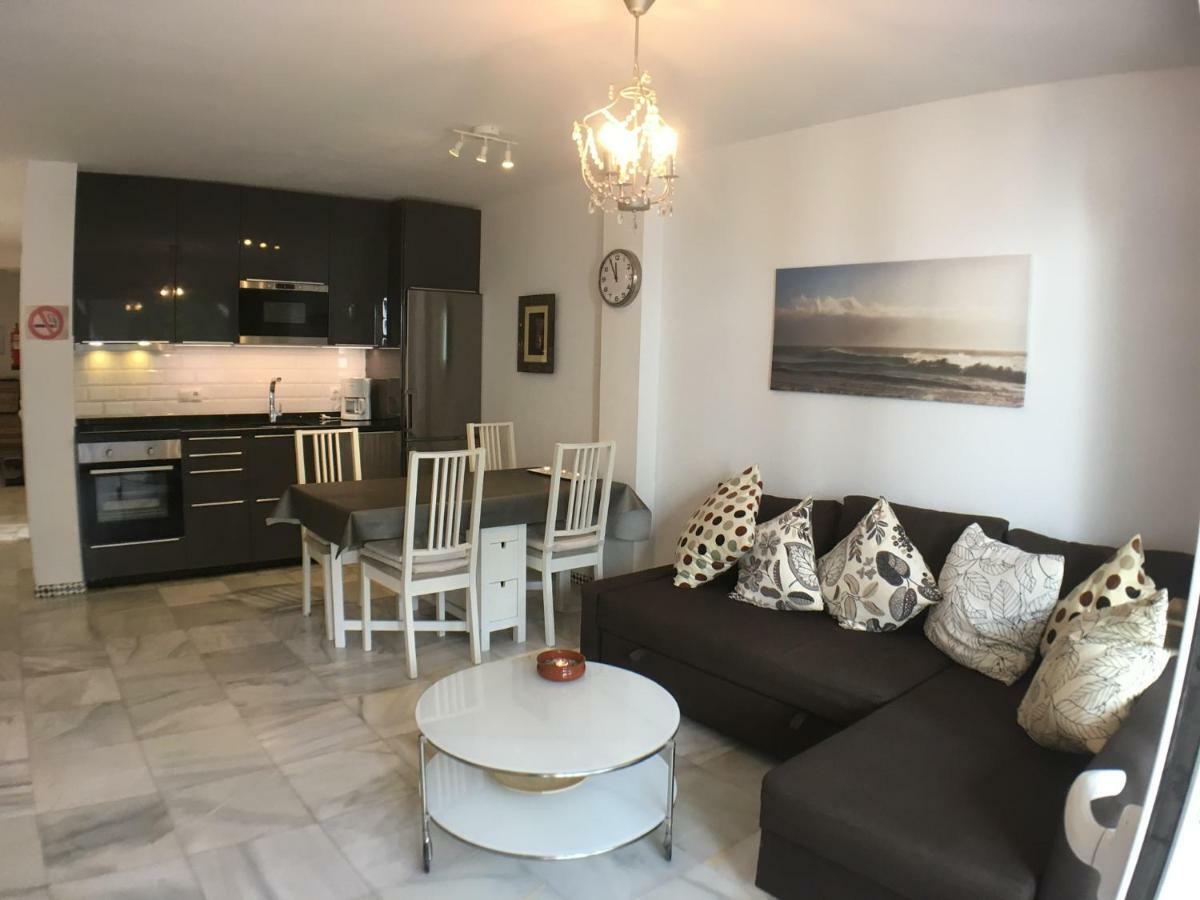 Rio Marina Apartment Нерха Екстериор снимка